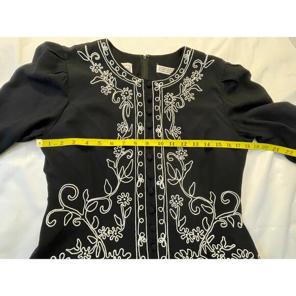 Vintage Karin Stevens Embroidered Dress - Size 10 - Gorgeous Detail! - Picture 6 of 7